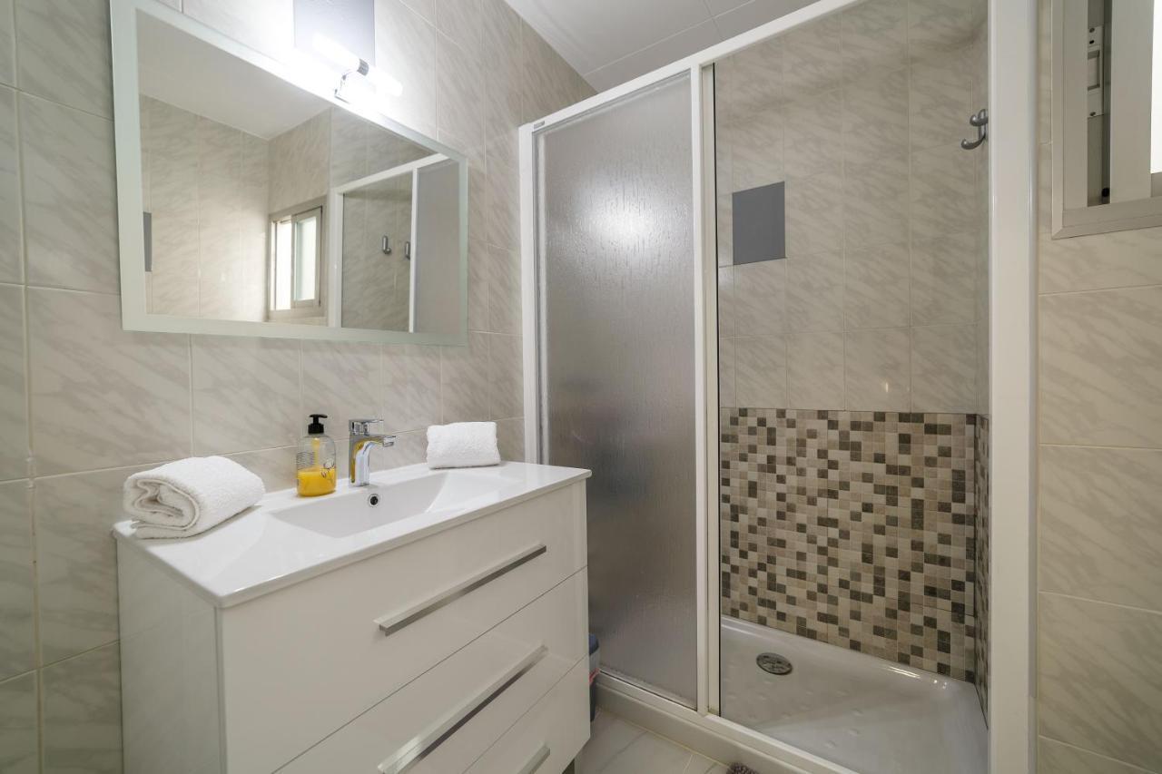 Apartamentos Costa Brava Las Vistas 산펠리우데기솔스 외부 사진