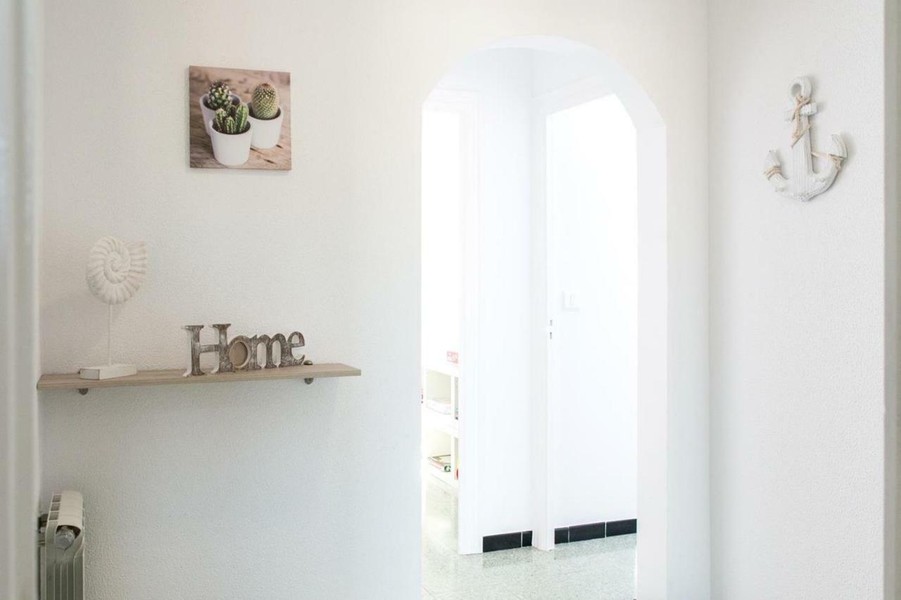 Apartamentos Costa Brava Las Vistas 산펠리우데기솔스 외부 사진