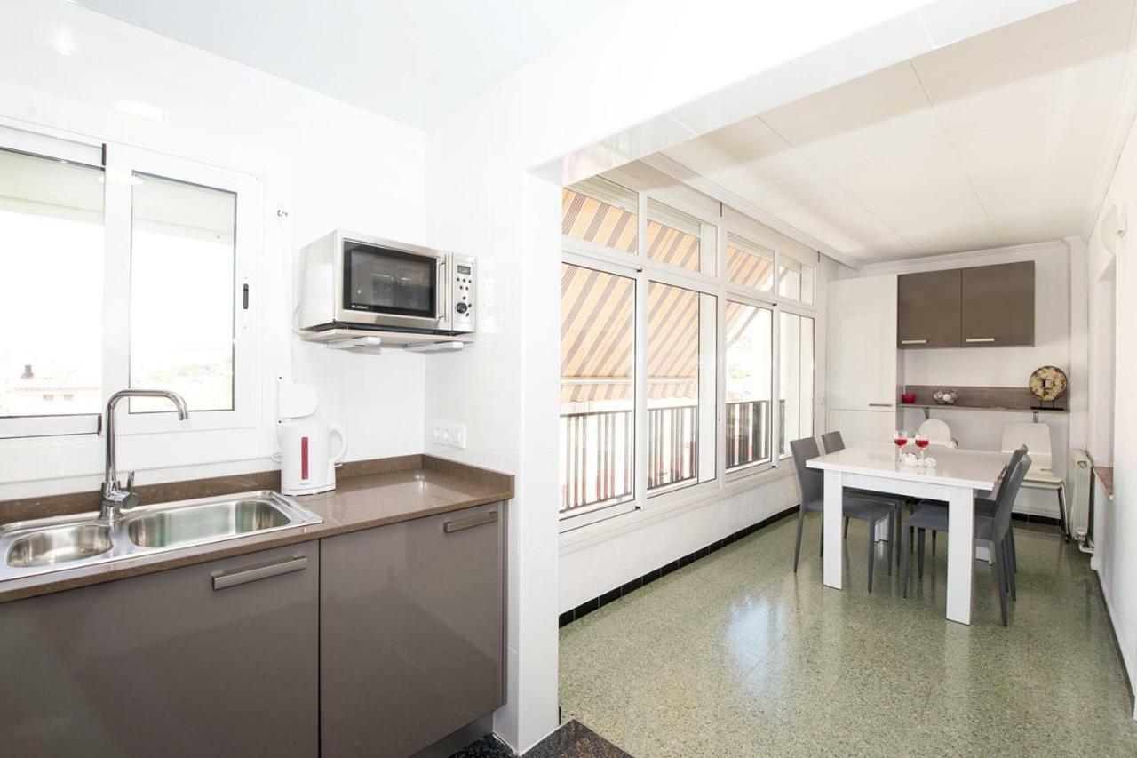Apartamentos Costa Brava Las Vistas 산펠리우데기솔스 외부 사진